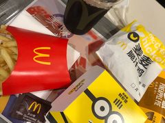 -麦当劳(轻轨曹杨路店)
