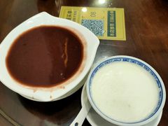 红豆沙-仁信老铺甜品(北京路店)