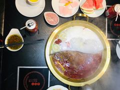 -重庆小天鹅火锅(中商广场店)