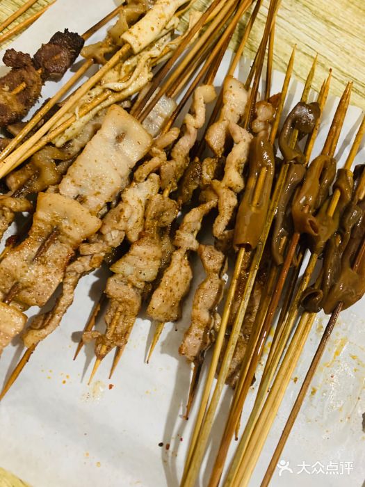 小红桶烧烤(烟台芝罘医院总店)图片