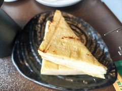 -曼听小寨海鲜烧烤·大连辣炒大王(盖州街店)