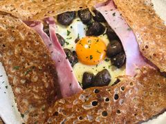 熏肉鸡蛋芝士奶油蘑菇可丽饼-RAC BAR(安福路店)