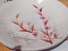 餐具摆设-炼火烤肉店