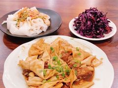 -壹阁胡羊焖饼(特色小吃街店)