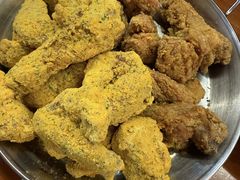 -BHC炸鸡(明洞总店)