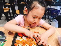 -盒马X会员店(王府井奥莱UP TOWN店)