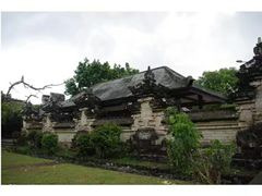 -乌鲁瓦图寺