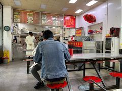 -铭辉沙嗲面(新街商业城店)