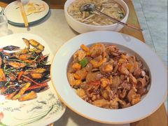 -大胡同天津菜·海肠捞饭·津门皮皮虾锅贴一绝(西姜井店)
