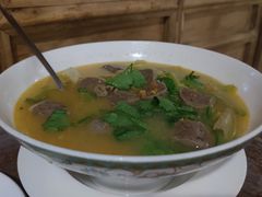 潮州牛肉丸汤-李记潮汕砂锅粥(营福路店)