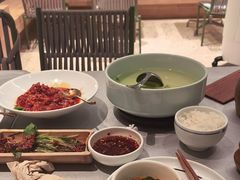 -一坐一忘云南菜(卓悦中心)