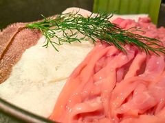 -三出山火锅(南京万象天地店)