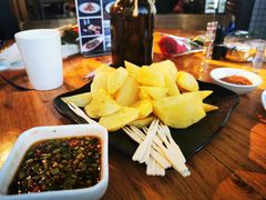-酤居湖景音乐餐吧(安宁店)