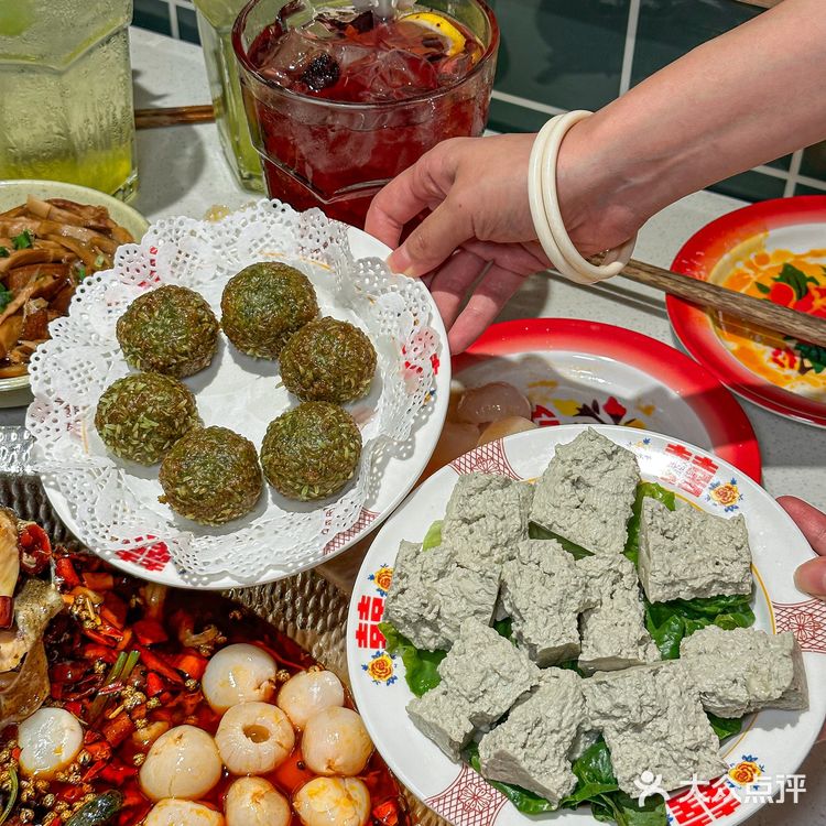 谁能来解释一下东阳这种现象。。。