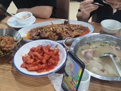 -同学酒楼(湖大琴园店)