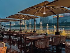 -MONICH牛排融合餐厅(和义大道购物中心店)