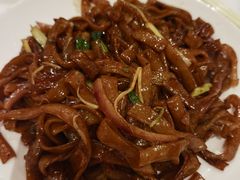 干炒牛河-稻香酒家·34年老字号·港式粤菜(汉街店)