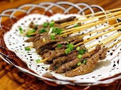 -西街夜油条·麻团包乌饭