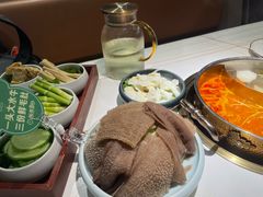 -牛人日志·鲜牛肉骨汤火锅(万科里瑧店)