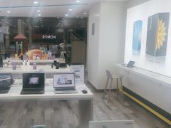 -荣耀授权专卖店(黄浦浙江中路店)