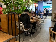大堂-必胜客(百联又一城店)