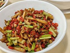 -笨罗卜浏阳菜馆(龙华鹏润达店)