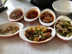 -官人桥番茄米线(温江行署店)