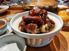 -野山舂·贵州现舂酸汤火锅(鸿通城店)