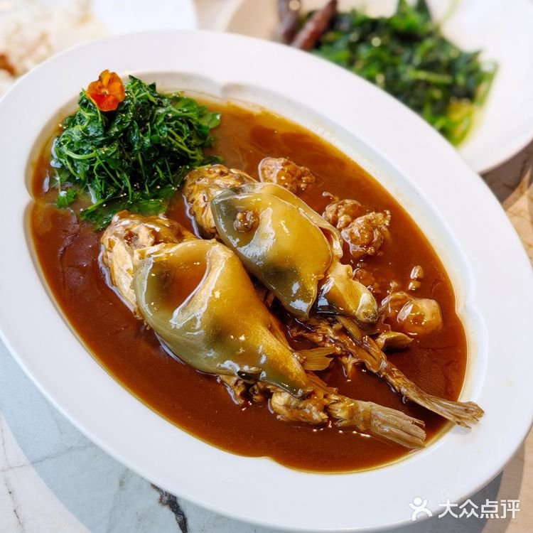 扬州这家餐厅的八宝葫芦鸭做的真是功夫菜