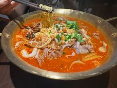 -张翻越·川渝冒菜·武汉黑鸭煲(城北万象城店)