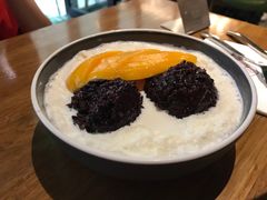 -三花奶奶的甜品(百联嘉定购物中心店)