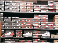 -NIKE上海青浦优选体验店