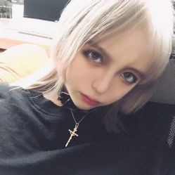 -Godhands美发设计沙龙