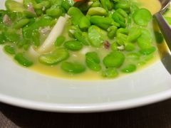 咸肉菌菇烩豆瓣-梅花境(万科店)