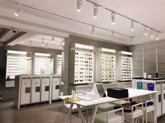 -目艮眼镜SHOWROOM(品牌集合店)