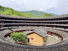-初溪土楼群