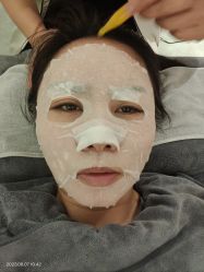 -LESSMORE科技头皮理容中心