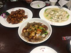 -牟传仁饭庄(星海店)