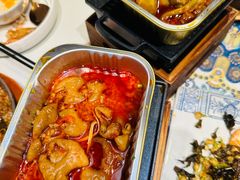 -云海肴·汽锅鸡·云南菜(天山百盛优客店)