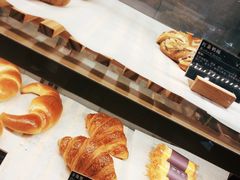 -BONBON BAKERY