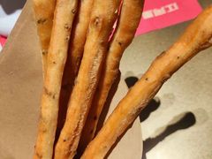 -三顾烤庐·烤鱼·烧烤·龙虾(奉贤店)