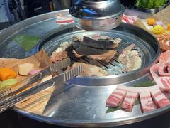 -哈哈碳都·牛肋条无限自助烤肉(宝龙店)