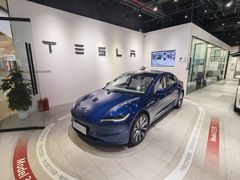-TESLA 特斯拉(北京颐堤港体验店)