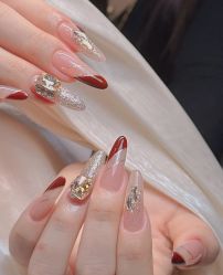 -屿晴·科技美肤SPA美甲美睫