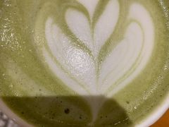 抹茶拿铁-长颈鹿咖啡(大学路店)