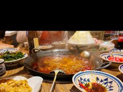 -旧街市鲜货老火锅(大光路店)