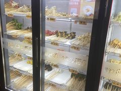 自助取餐区-签多多串串香火锅