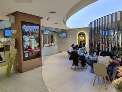 -奈雪的茶(亨特国际广场店)