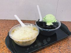 龟苓膏加雪糕-百花传统甜品店(原址店)