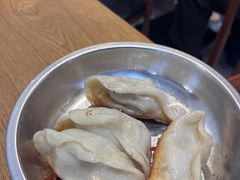 -黄阿姨锅贴大王(万航渡路店)